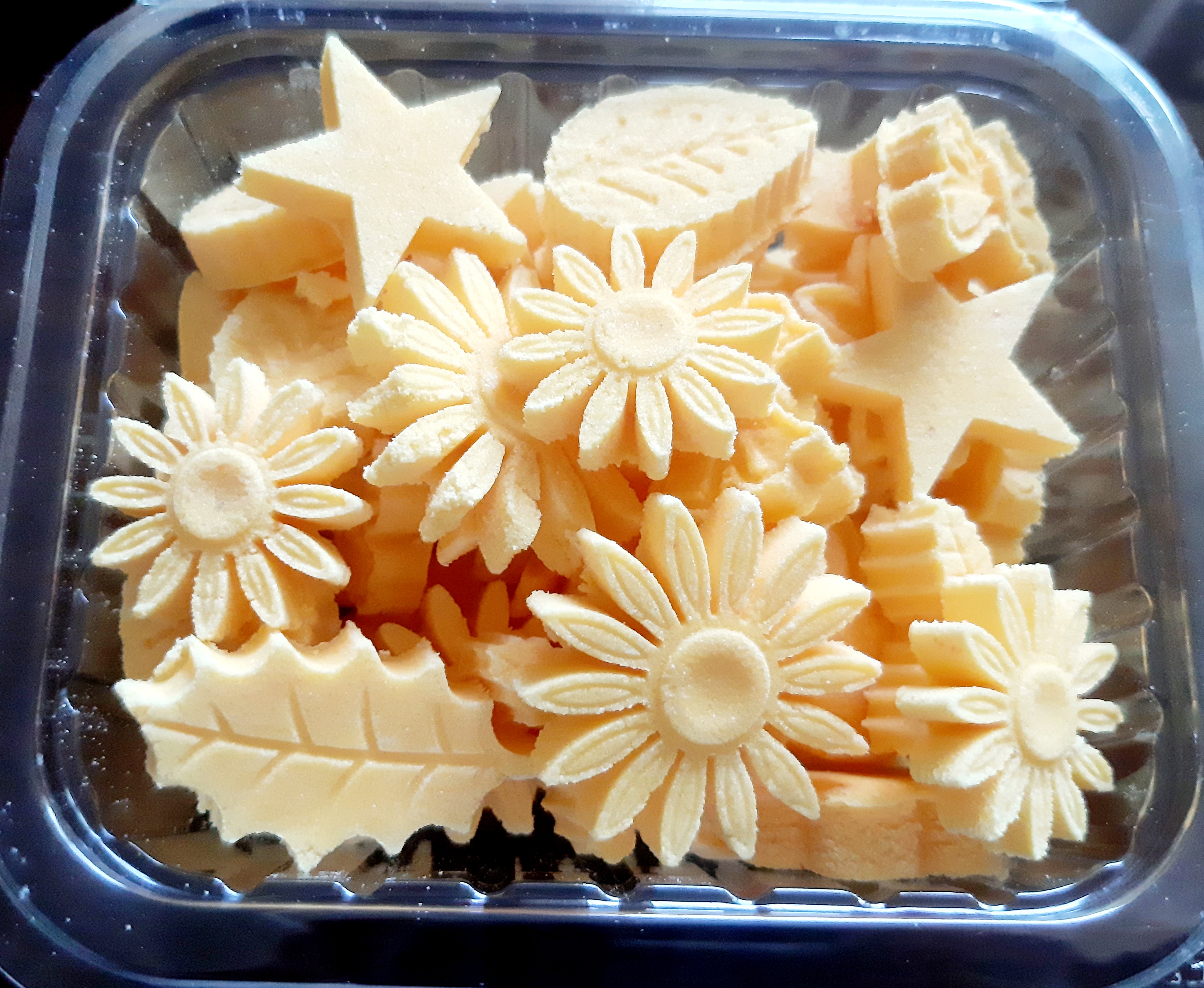 قند زعفرانی